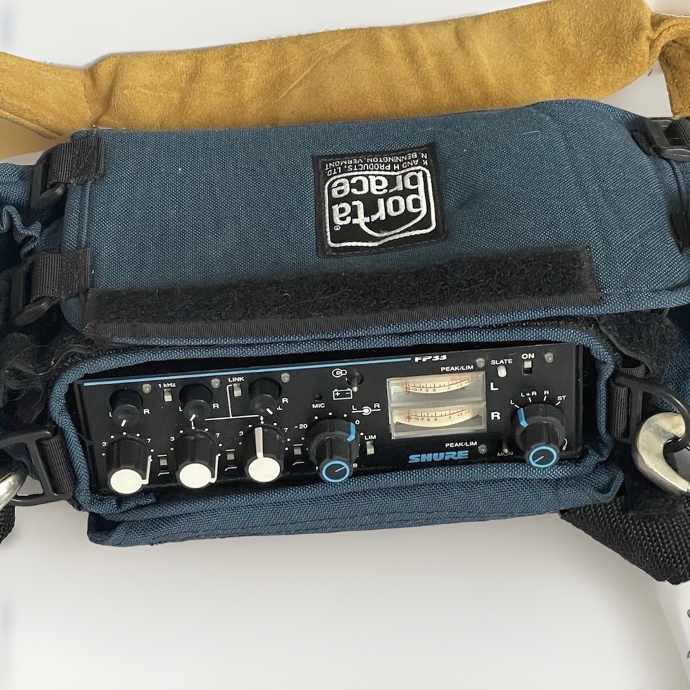Shure FP33 3-Channel Portable Stereo Field Mixer XLR ENG Porta Brace Bag EUC